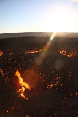Happy yer ekibi kalkış için özel hafif uçak YAK-52 hazırladı.