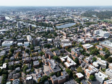 Harvard 'ın insansız hava aracı görüntüsü, Cambridge, Massachusetts, ABD