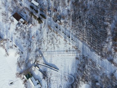 Uralsk şehir merkezinin havadan görünüşü, Central Park, şehir merkezi, Kazakistan.