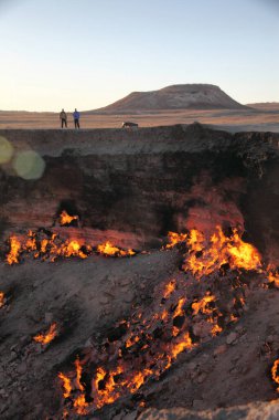 Darvaza Gaz Krateri, Karakum Çölü, Türkmenistan.