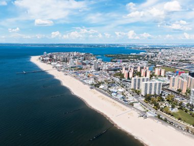 Coney Adası, Brighton Sahili ve Manhattan Sahili manzarası, New York, ABD.