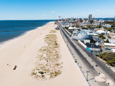 Coney Adası, Brighton Sahili ve Manhattan Sahili manzarası, New York, ABD.