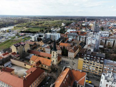 Sırbistan 'da küçük bir kasabanın havadan görünüşü. Panchevo