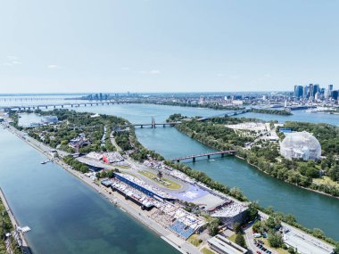 15 Haziran 2025. Montreal 'deki Formula 1 Circuit Gilles Villeneuve' un helikopter uçuş görüntüsü. Quebec, Kanada