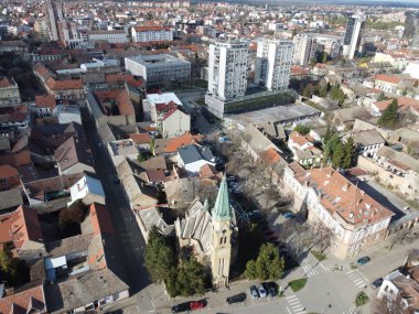 Sırbistan 'da küçük bir kasabanın havadan görünüşü. Panchevo. Batı Avrupa