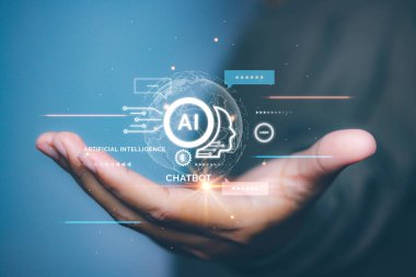 AI sohbet robotları iş adamlarıyla iletişim kuruyor. Yapay zeka dijital müşteri hizmetleri uygulaması kavramı, müşterilere anında yardım etmek için mobil uygulama.