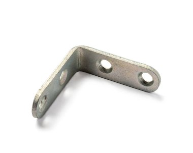 Sağlam çelikten yapılmış dört deliği olan dayanıklı açı konnektörü raf, kitaplık, masa, dolap ve çok daha fazlası için montaj parantezi.