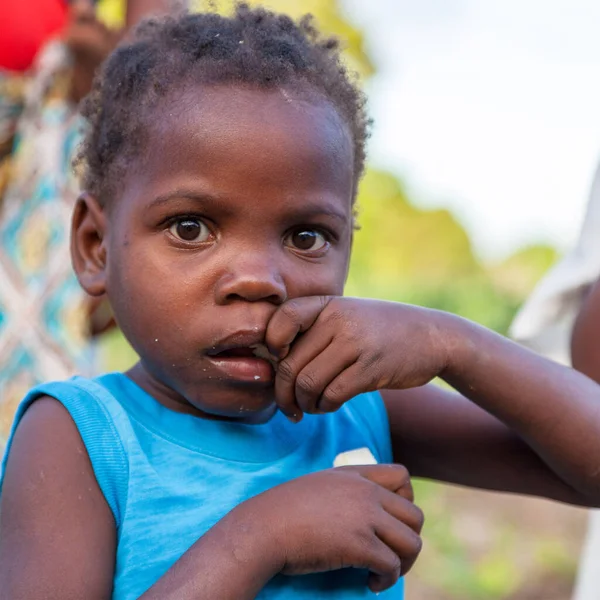 Xai Xai Mosambik Nahaufnahme Eines Jungen Unbekannten Afrikanischen Mädchens Das — Stockfoto