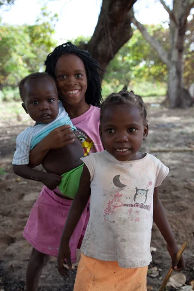 Xai Xai Mosambik Nahaufnahme Von Drei Nicht Identifizierten Afrikanischen Kindern — Stockfoto