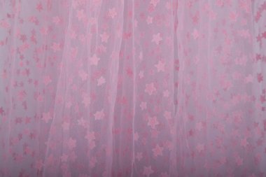 Kabarık pembe yıldızlı ağ kumaşı ya da malzemesi bebek arkaplanı ya da grafik tasarımı ya da yapay zeka kullanımı olan duvar kağıdı için uygun. Diğer komplikasyonlar için kavram