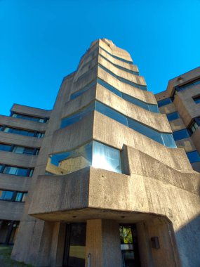 Bensberg 'in modern belediye binasının kulesi