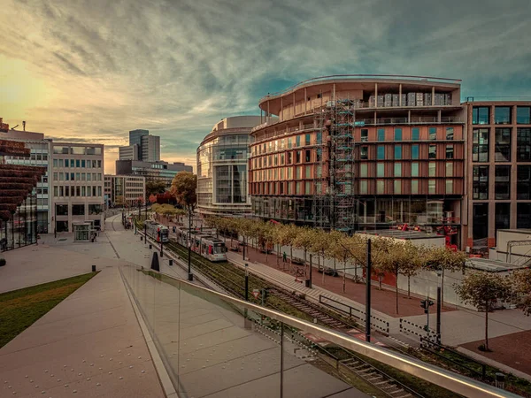 Moderna Byggnader Centrala Düsseldorf — Stockfoto