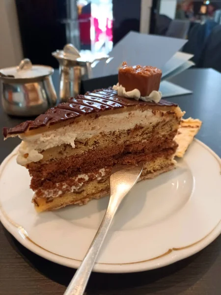 Marchpan Schokoladenkuchen Auf Einem Teller — Stockfoto
