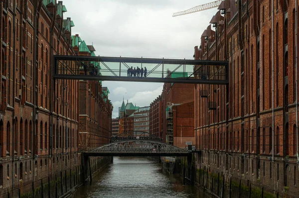 Flota Con Puentes Edificios Históricos Almacenamiento Distrito Almacenes Hamburgo — Foto de Stock