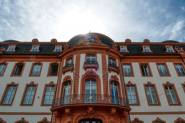 Történelmi Nemes Palota Mainz Belvárosában — Stock Fotó