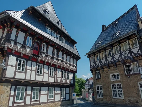 Dois Edifícios Históricos Meia Madeira Antigo Centro Goslar — Fotografia de Stock
