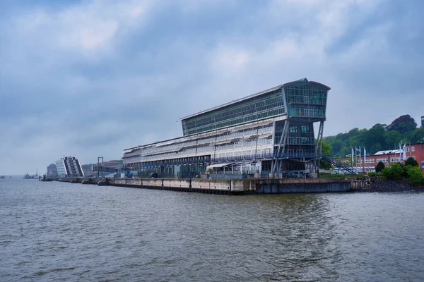 Hamburg Daki Eski Feribot Terminali Rıhtım — Stok fotoğraf