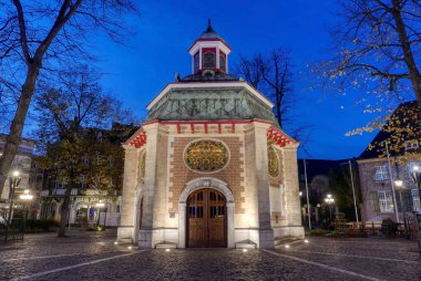 Kevelaer 'de aydınlatılmış tarihi kilise