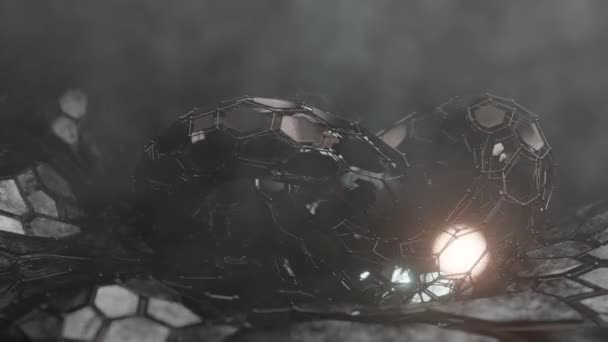 未来的な風景のループ3Dアニメーション ハニカムで作られた金属表面 謎のノード 光が動くトーラス 幻想的な抽象 — ストック動画