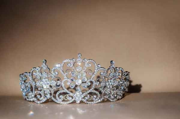 Prinses Koningin Kroon Diadeem Bruid Bruiloft Carnaval — Stockfoto