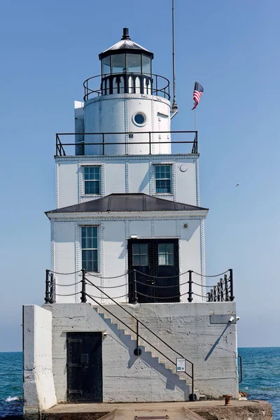 Detail Lighthouse Building End Concrete Pier Serving Path Lighthouse Used — Stock Photo, Image