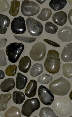 Asfalt yüzeyini oluşturan doğal çakıl taşları