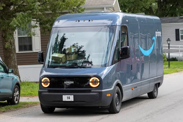 Springfield, Ohio ABD 9 Ağustos 2024: Amazon arabası