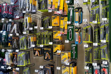 Farklı bıçaklar ve aksesuarları.