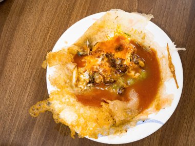 Tayvan usulü leziz istiridye omleti..