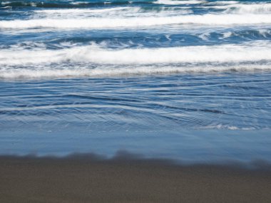 Tayvan 'da sisli kumsala uzun süre maruz kalma.