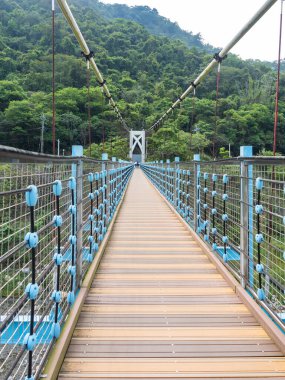 Guguan 'da asma köprü, Taichung, Tayvan.