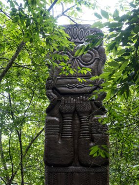 Tayvan yerlileri totem, yerli geleneksel zanaat ve ev