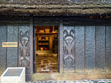 Tayvan yerlileri totem, yerli geleneksel zanaat ve ev