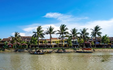 HOI AN, VİETNAM - 25 Mayıs 2024: Quang Nam vilayetindeki Hoi An antik kenti, UNESCO dünya mirası. Vietnam. Hoi An, Vietnam 'ın en popüler yerlerinden biridir..