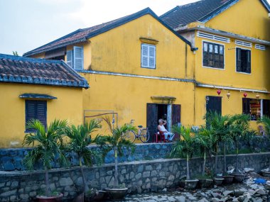 HOI AN, VİETNAM - 25 Mayıs 2024: Quang Nam vilayetindeki Hoi An antik kenti, UNESCO dünya mirası. Vietnam. Hoi An, Vietnam 'ın en popüler yerlerinden biridir..