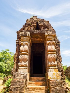 Quang Nam, VietNam - May 26,2024: tourists in My Son Sanctuary,Between the 4th and 13th centuries a unique culture which owed its spiritual origins to Hinduism developed on the coast of VietNam. clipart