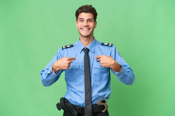 Молодий Поліцейський Над Ізольованим Тлом Несподіваним Виразом Обличчя — стокове фото
