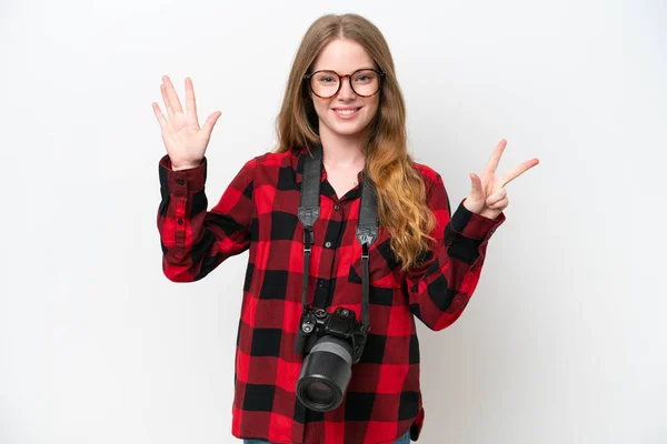 Jonge Fotograaf Mooi Vrouw Geïsoleerd Witte Achtergrond Tellen Acht Met — Stockfoto
