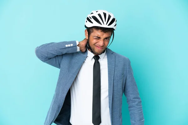 Молодий Бізнесмен Бразилії Шоломом Велосипеді Ізольований Синьому Фоні Намистом — стокове фото