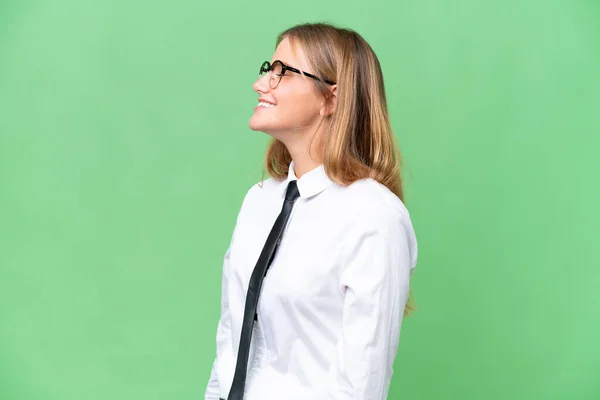 Young Business Caucasian Woman Isolated Background Laughing Lateral Position — Stock Photo, Image