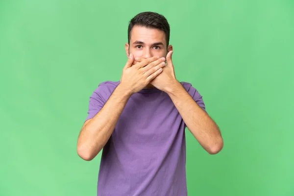 Young Handsome Caucasian Man Isolated Background Covering Mouth Hands — Stock Photo, Image