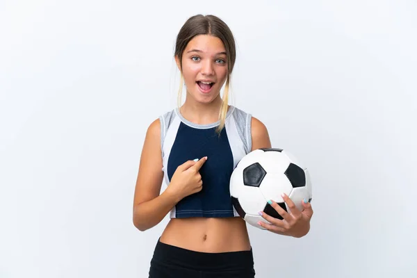 Mały Kaukaski Dziewczyna Grać Piłka Nożna Odizolowany Biały Tło Niespodzianka — Zdjęcie stockowe