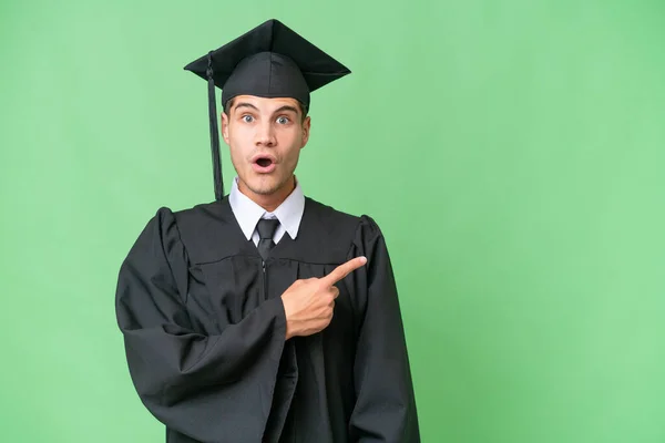 Jovem Universidade Pós Graduação Caucasiano Homem Sobre Isolado Fundo Surpreso — Fotografia de Stock