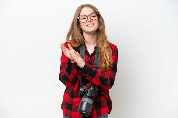 Jeune Photographe Jolie Femme Isolée Sur Fond Blanc Applaudissant Après — Photo