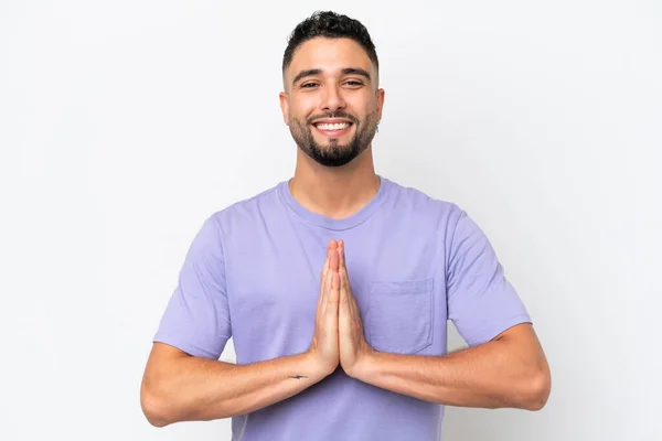 Young Arab Handsome Man Isolated White Background Keeps Palm Together — Zdjęcie stockowe