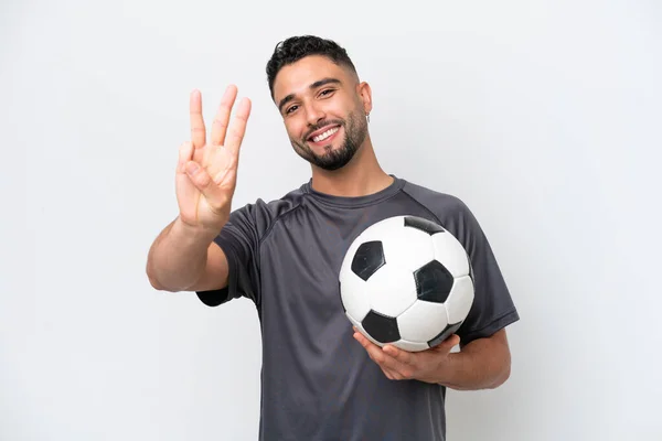 Арабский Молодой Футболист Изолирован Белом Фоне Счастливым Подсчитывает Троих Пальцами — стоковое фото