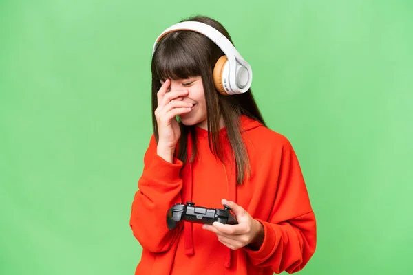 Klein Blank Meisje Spelen Met Een Video Game Controller Geïsoleerde — Stockfoto