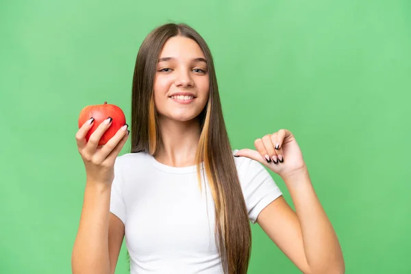 Teenager Běloška Dívka Drží Jablko Nad Izolovaným Pozadím Hrdý Self — Stock fotografie