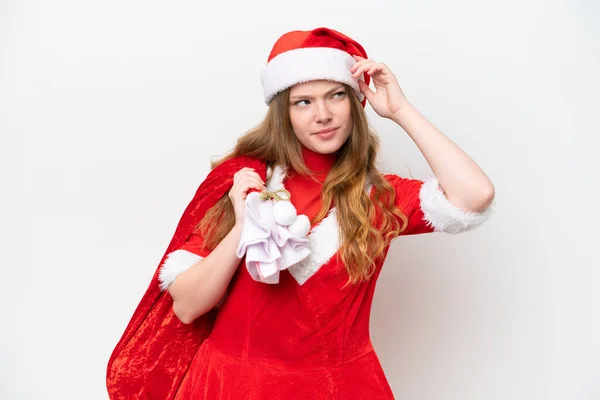 Jovem Caucasiana Com Vestido Natal Segurando Saco Natal Isolado Fundo — Fotografia de Stock