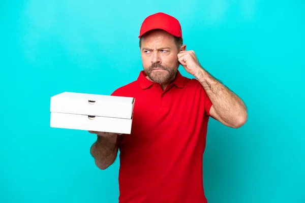 Pizza Toimittaja Työ Yhtenäinen Poimien Pizza Laatikot Eristetty Sininen Tausta — kuvapankkivalokuva